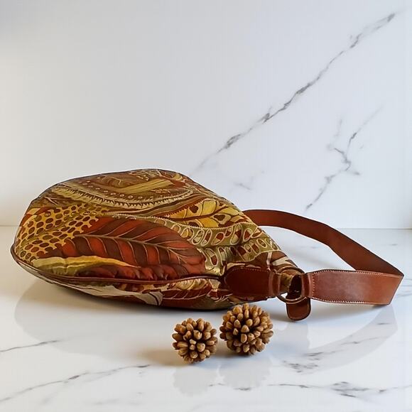 Salvatore Ferragamo Jungle Leopard Shoulder Bag - Picture 6 of 16